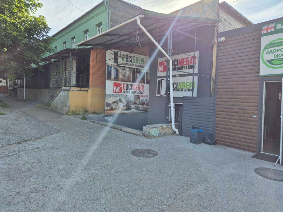 Продаж приміщення 1032кв.м. склад магазин м. Васильків