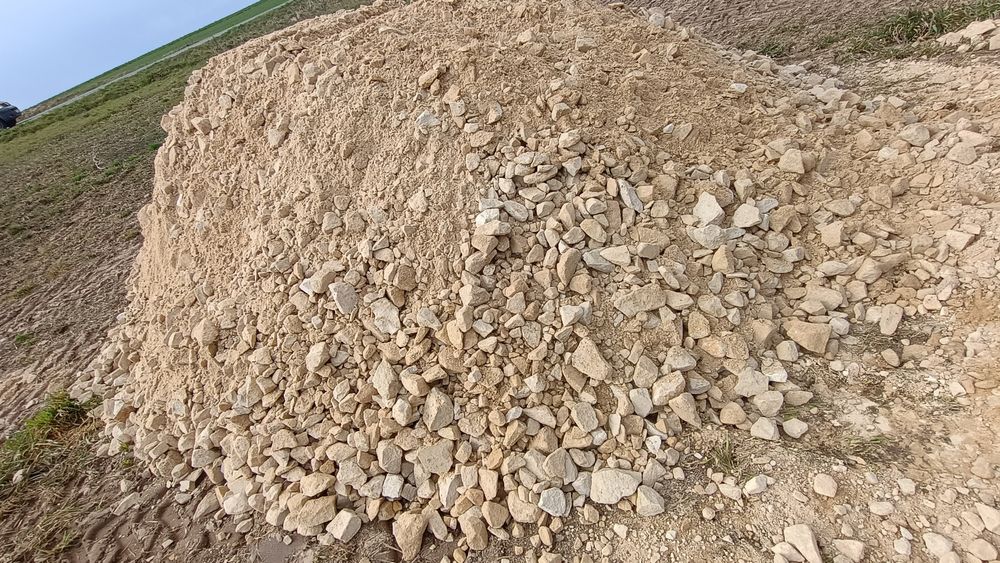 Tłuczeń piaskowiec 0-60  podbudowa