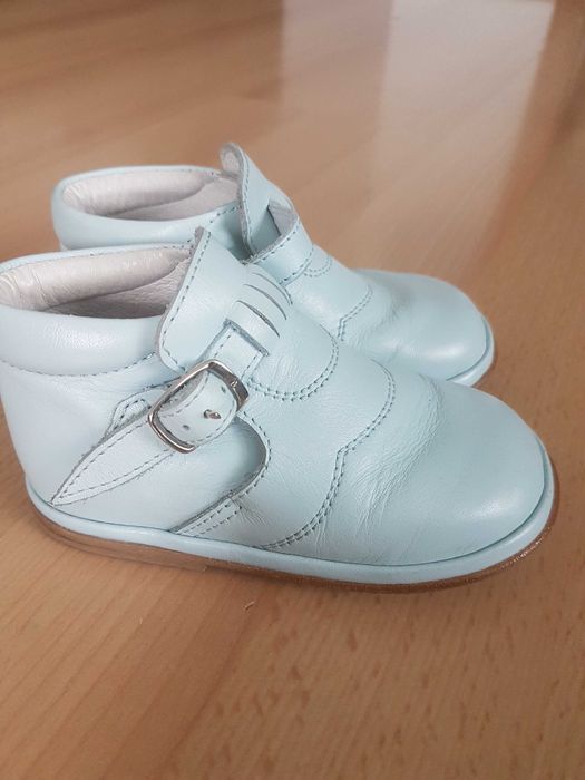 Buty, buciki skórzane  dla dziewczynki  rozmiar  21