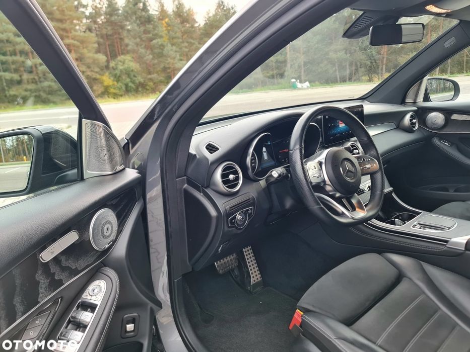 Wynajem Mercedes GLC 200D 4matic AMG