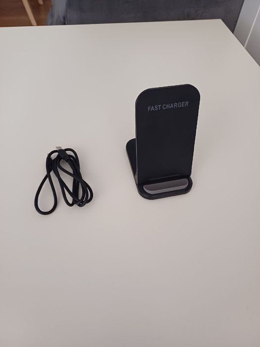 Szybka Ładowarka Indukcyjna Bezprzewodowa 15 W