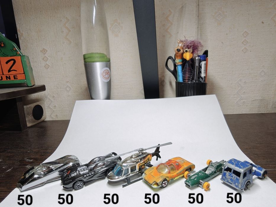 Машинки модели hot wheels matchbox majorette ertl