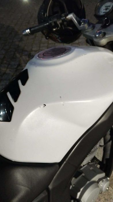 Vendo Daelim roadwin fi  125 2010