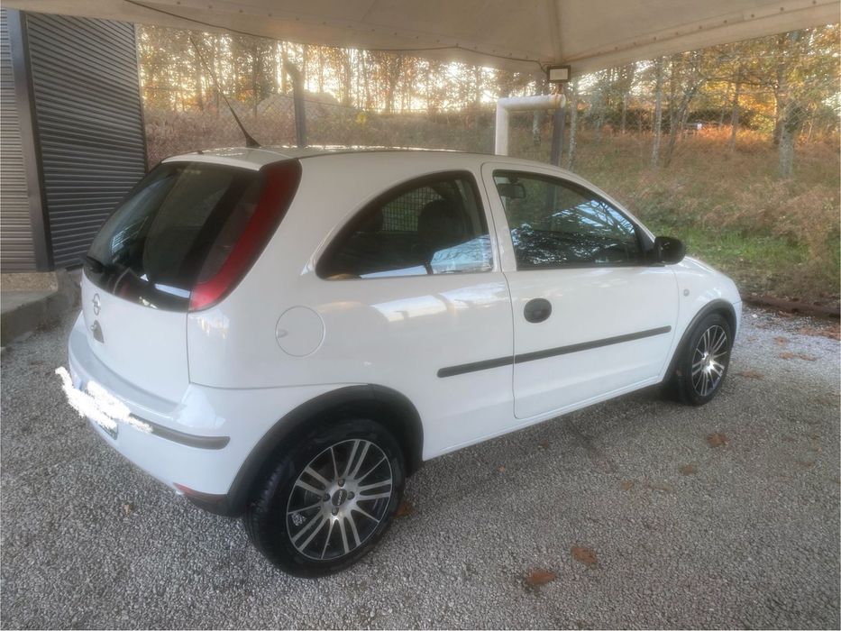 Opel Corsa-C Van 1.364846558321410123