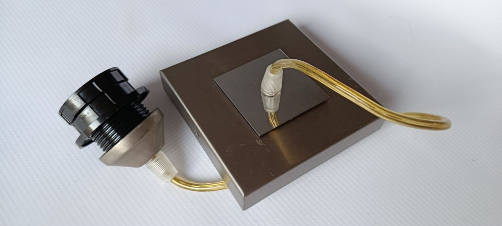 Candeeiro de Teto com Base em Inox Escovado - Como Novo!