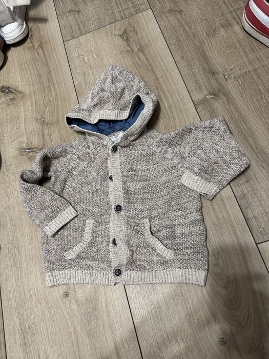 Sweterek dziecięcy Zara