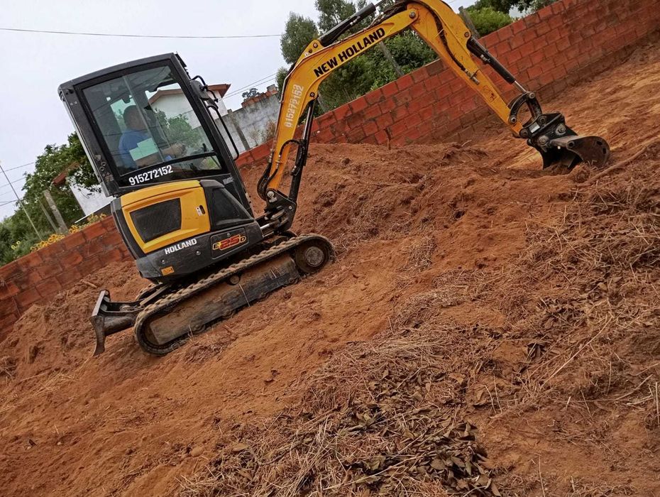 Remodelações, Jardinagem e Terraplanagem.
