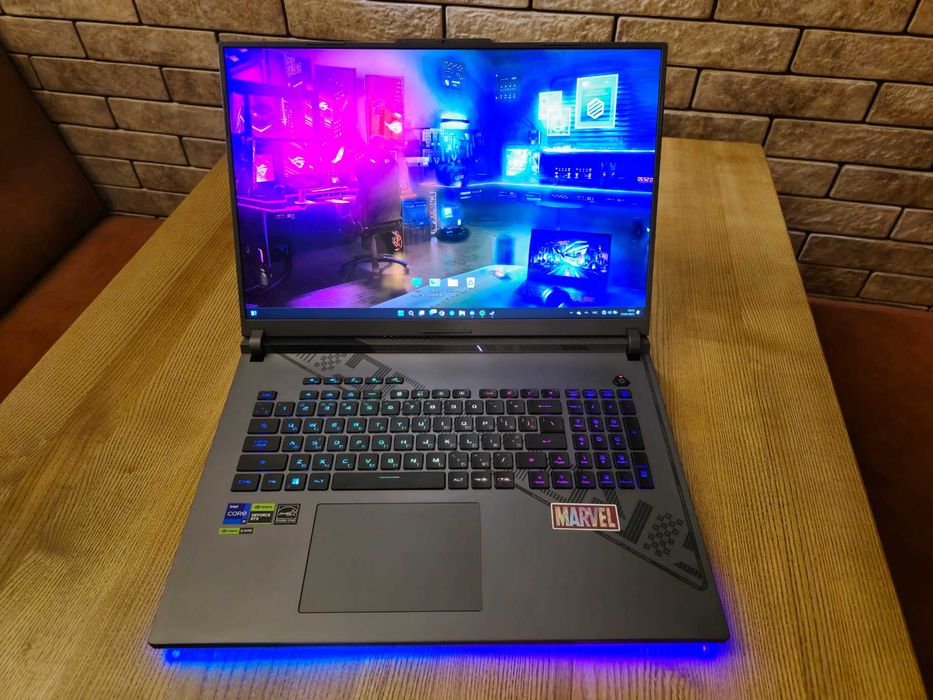 Ноутбук Asus ROG Strix G18 (2023) G814JI-N6070
