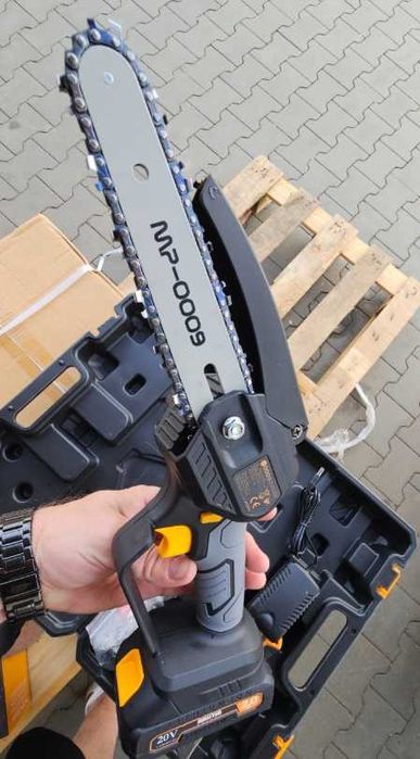 PIŁA ŁAŃCUCHOWA AKUMULATOROWA *nowa* mini pilarka gałęziówka 2xaku