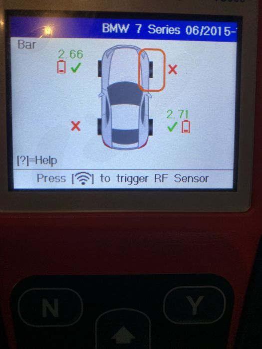 Діагностика та обслуговування датчиків тиску  колес авто TPMS