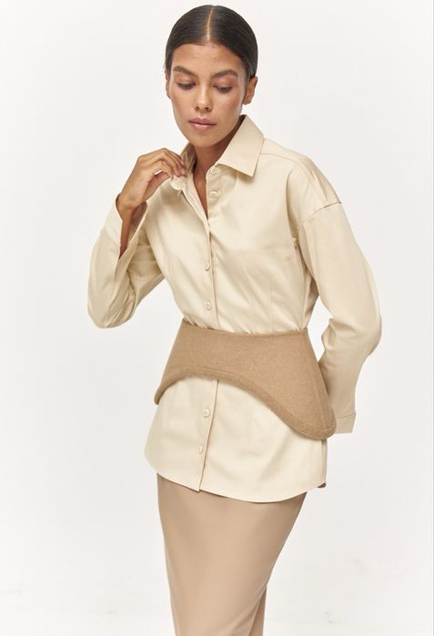 Приталена сорочка the coat