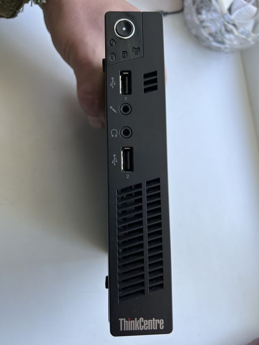 Продам системник Lenovo ThinkCentre M72e
