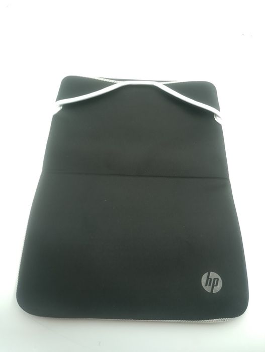 Protective Silver Laptop Sleeve do notebooka 15,6" czarno-srebrne