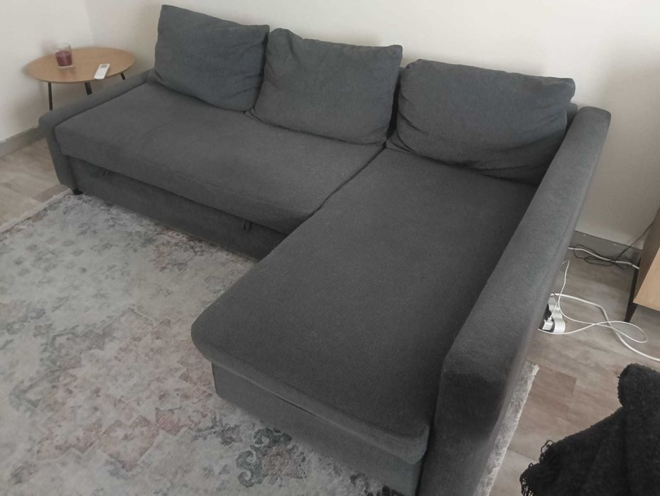 Sofá chaise lounge c/arrumação - modelo Friheten - IKEA