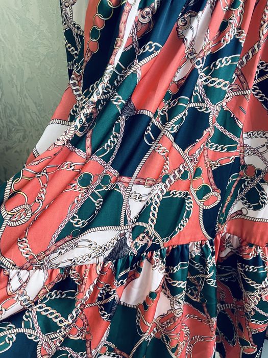 Платье Prada размер L