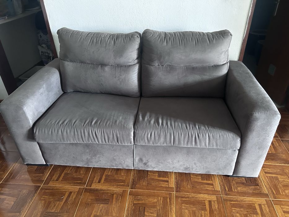 Vende-se sofá cama