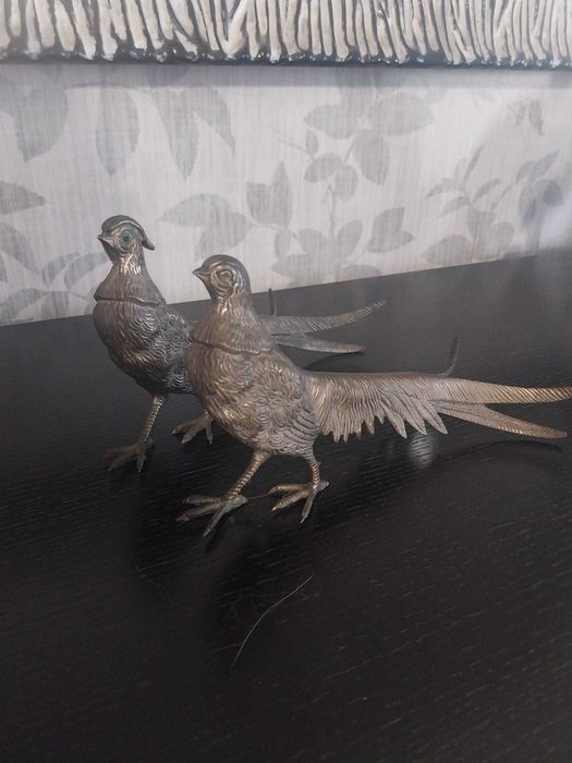 aves decorativas com mais de 60 anos