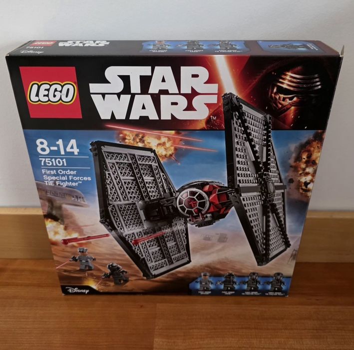 Lego Star Wars Tie Fighter 9492 (2012) e 75102