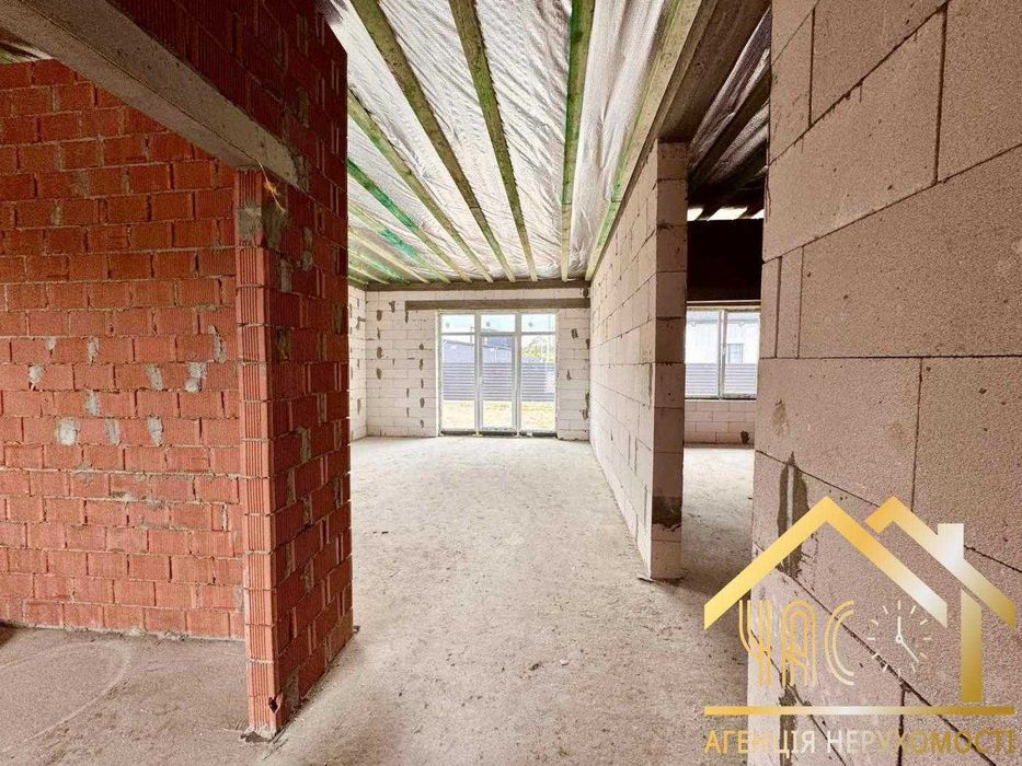 Продаж сучасного одноповерхового будинку 105 м² у с.Білогородка з ГАЗом