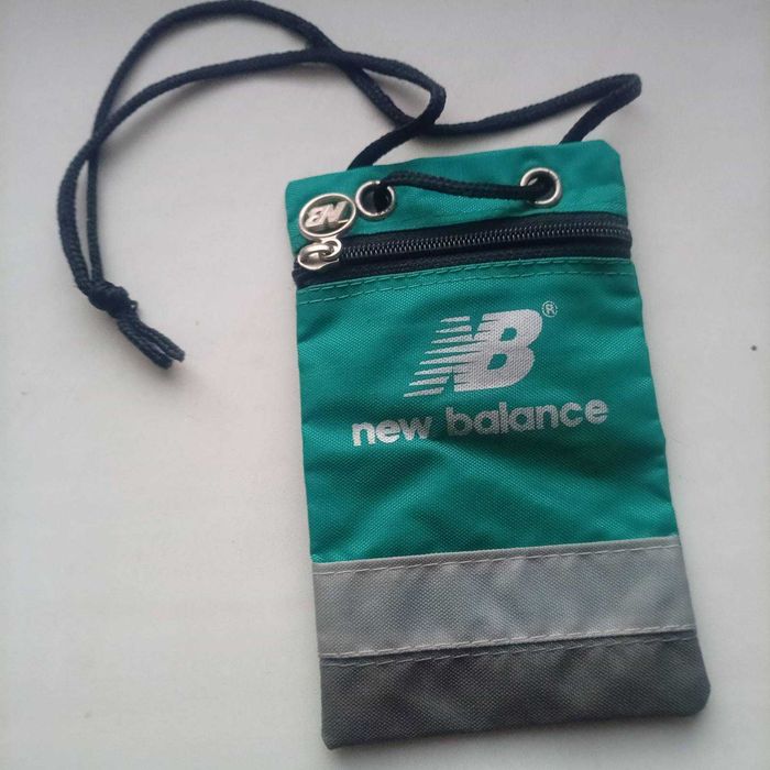 Сумка барсетка мессенджер чехол для мобилы New Balance