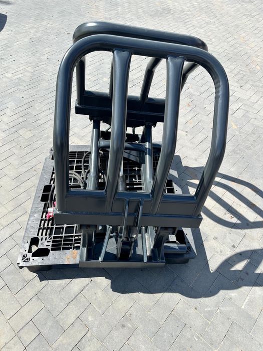 Chwytak do Bel, Balotów, Sianokiszonki Siana Siłownik Euro