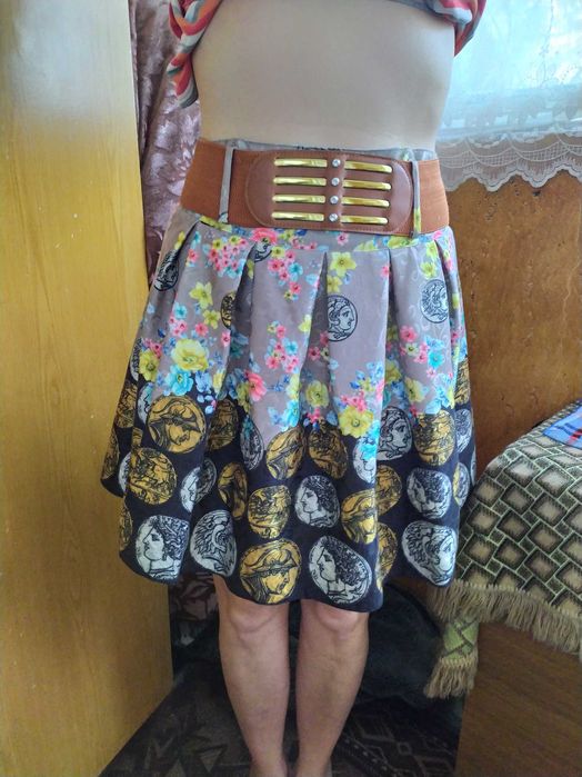 Юбка разноцветная в цветочный принт