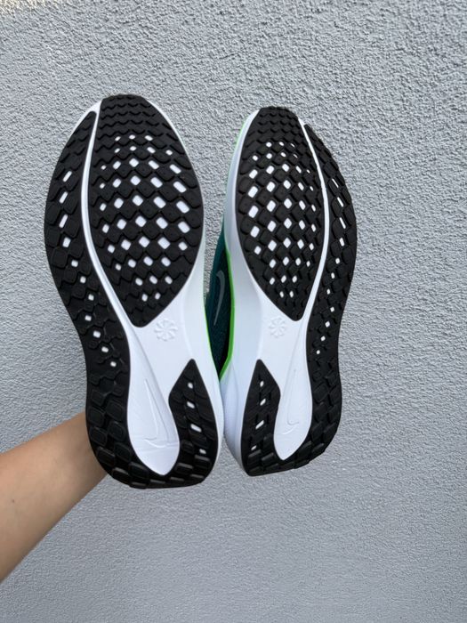 NIKE AIR ZOOM Кросівки жіночі  pegasus кроссовки оригинал 38 найк