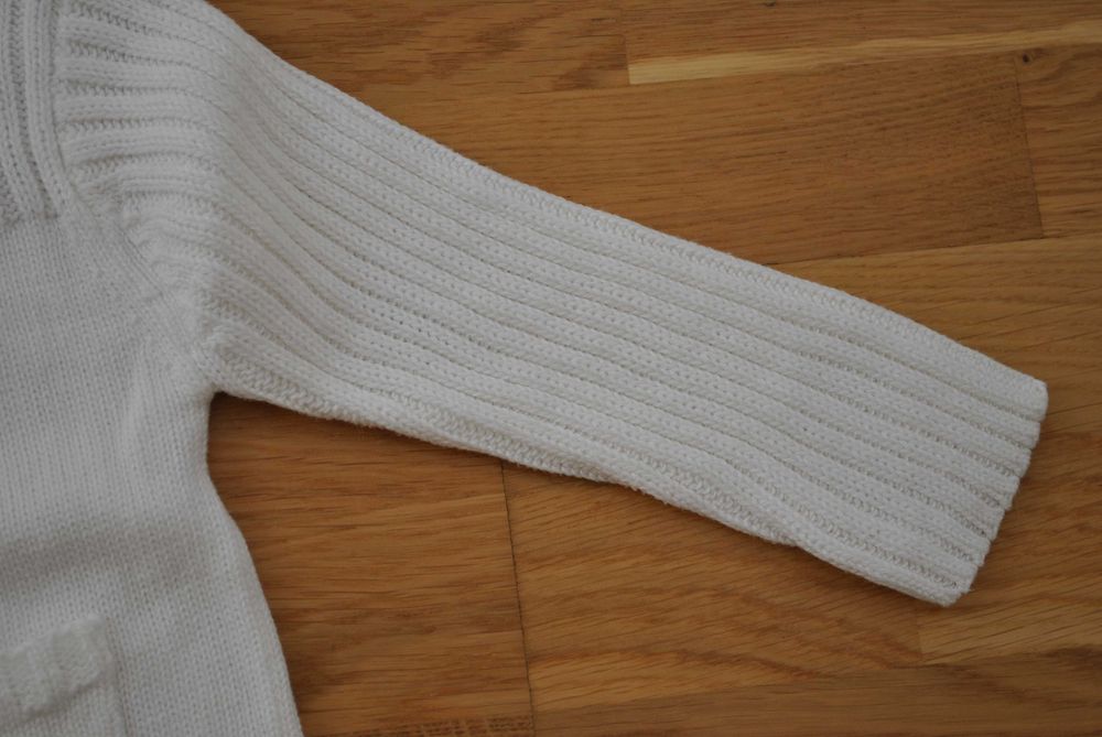 Sweter r. 86/92 Early Days