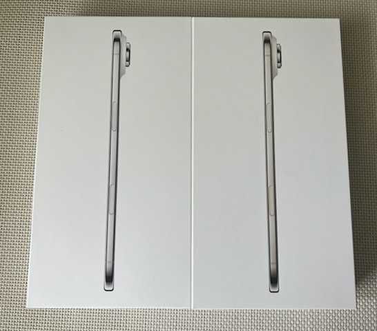 iPhone Air 256GB złoty, biały