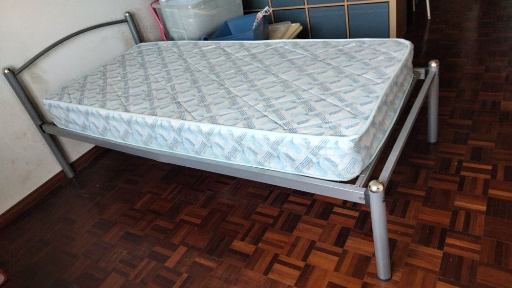 Cama de solteiro