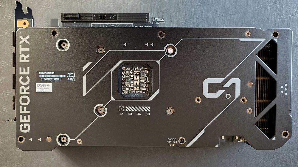 Asus Dual RTX 4070 SUPER 12GB ** Como Nova **