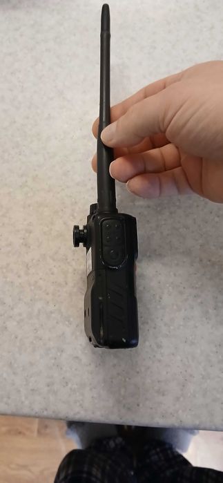 Радіостанція YAESU VX-6