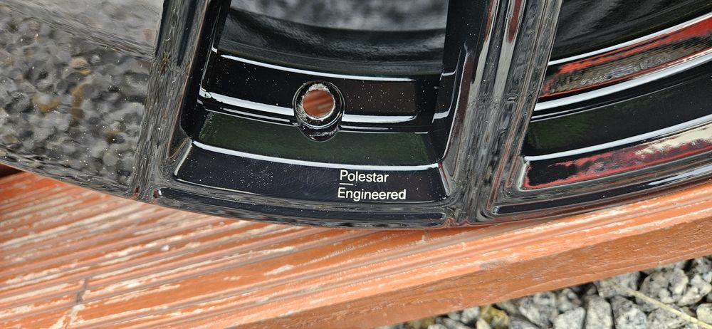 VOLVO - PolestarEngineered  - felgi 19"