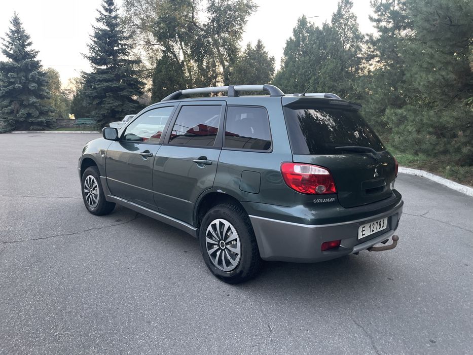 Outlander 2.0 бензин