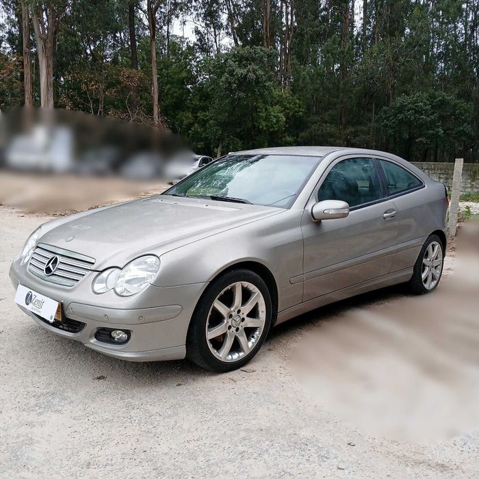 Mercedes C220 2.2CDI de 2009 - Peças Usadas