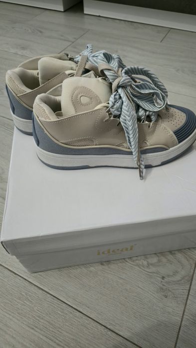 Buty rozmiar 39 używane