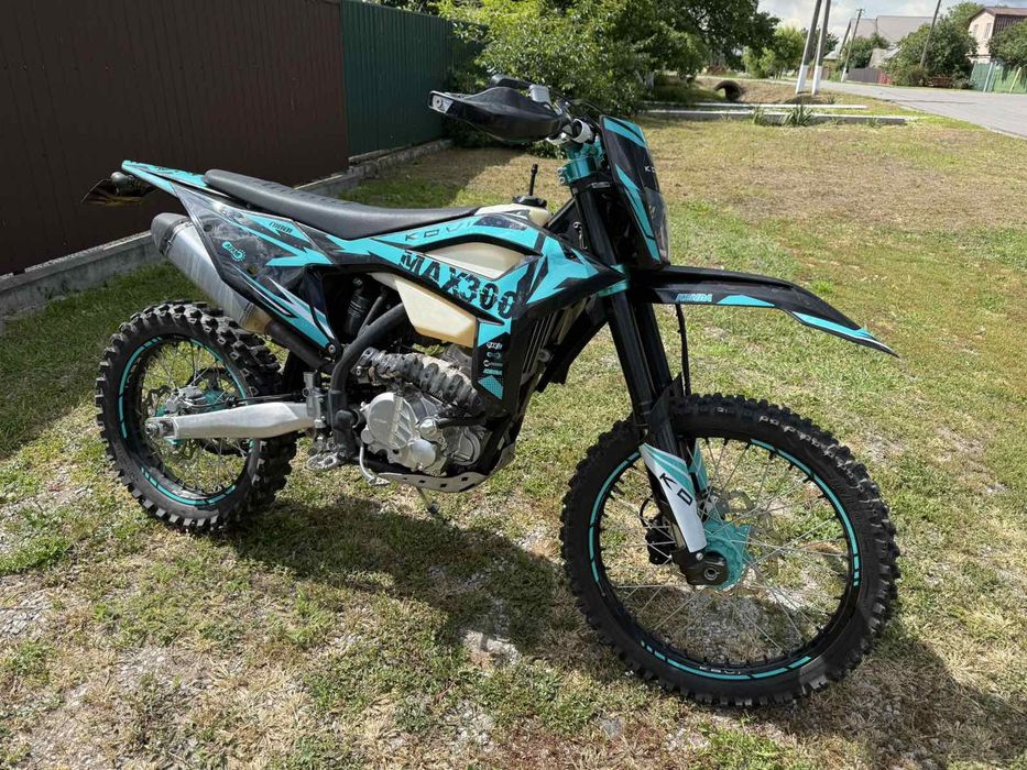 Продам мотоцикл  KOVI MAX 300