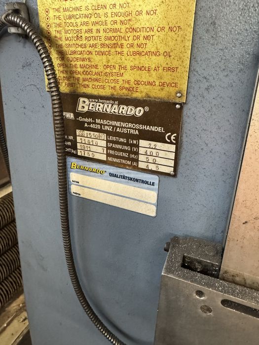 Szlifierka do płaszczyzn Bernardo Model BSG 2550 AHD