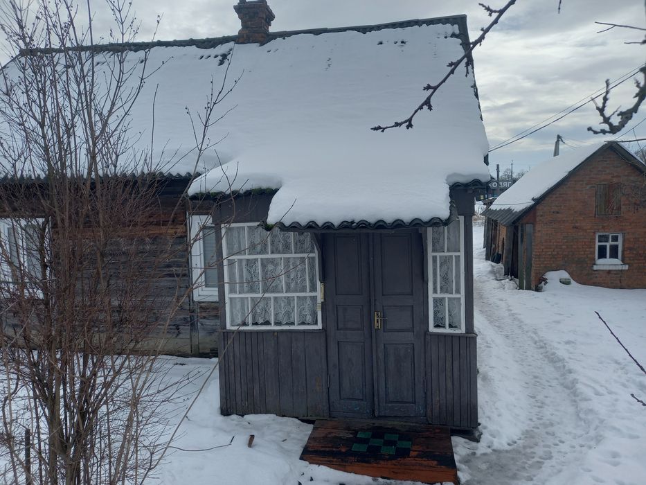 Пулини.Будинок з земельною ділянкою