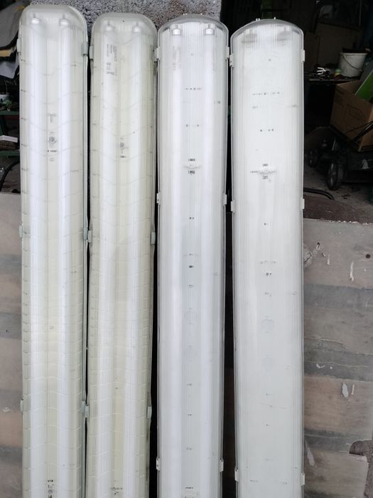 Sprzedam lampy świetlówkowe 2x36w-10zł/szt.