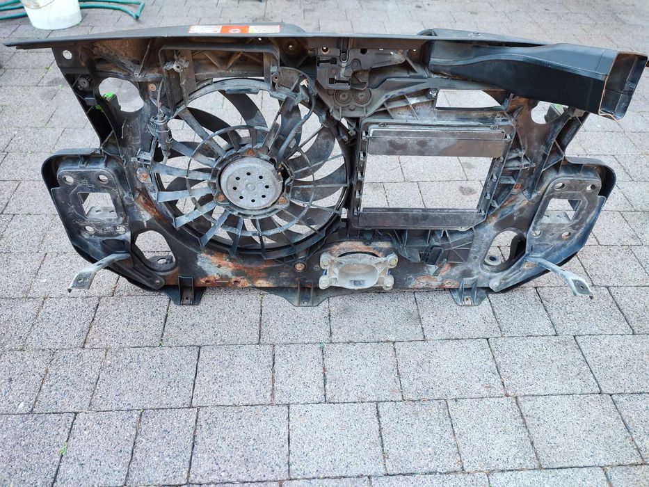 Pas Przedni Audi A6 C6 2.0TDI