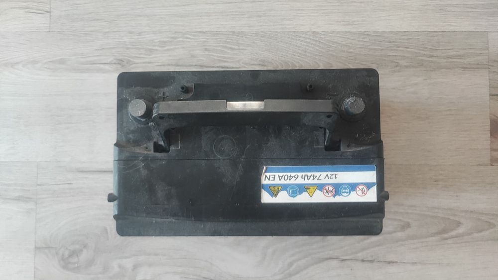 akumulator samochodowy 70ah
