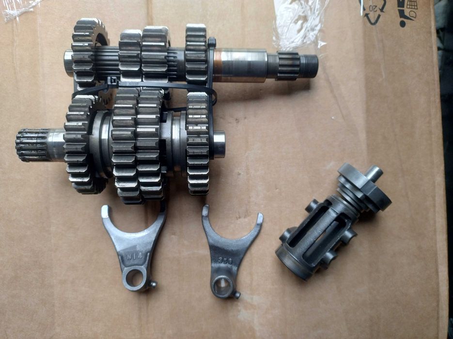 Suzuki rmz 450 rok 05-07 skrzynia biegów kmpl