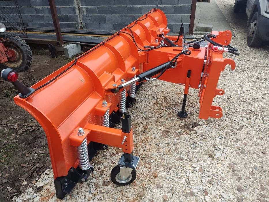 Mocny pług hydrauliczny prosty do śniegu amortyzacja Metal-Technik