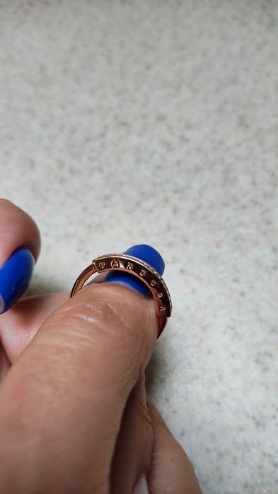 Pierścionek pavé Pandora Signature, różowy, nowy, rozm. 54