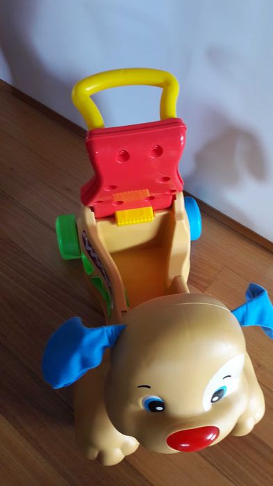 Carrinho, Andarilho, cãozinho, da marca Fischer Price