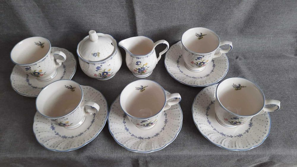 Serwis kawowy  Niebieska piwonia Nikko Japonia lata 80-te