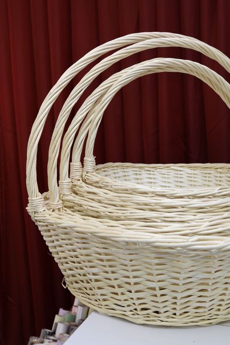 Кошики плетені з лози