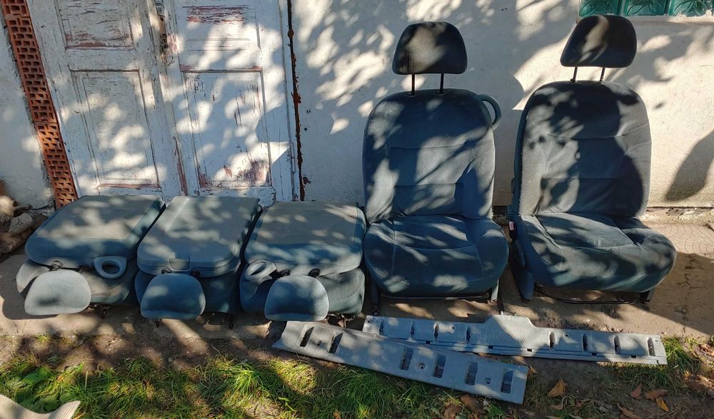 Крісла сидіння салон Scenic 1 Kangoo бус