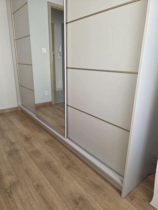 Szafa przesuwna z lustrem GOLD 250cm  kaszmirowa złote detale LED